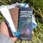 Trippy flip milk chocolate bar